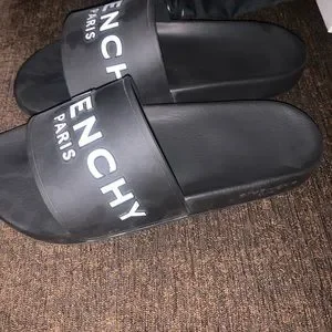 Givenchy | Shoes | New Only Worn Once No Scratches Nothing  display picture 2
